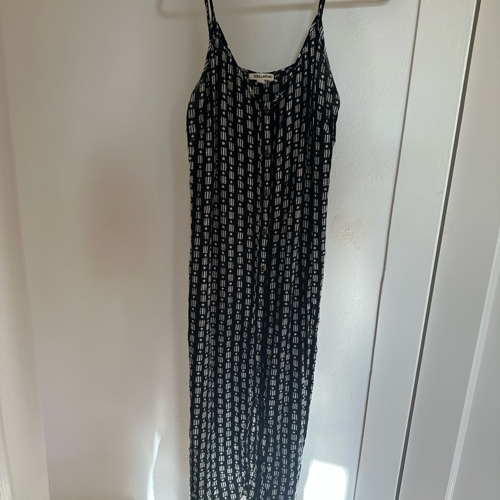 Billabong Black and White Patterned Midi Dress